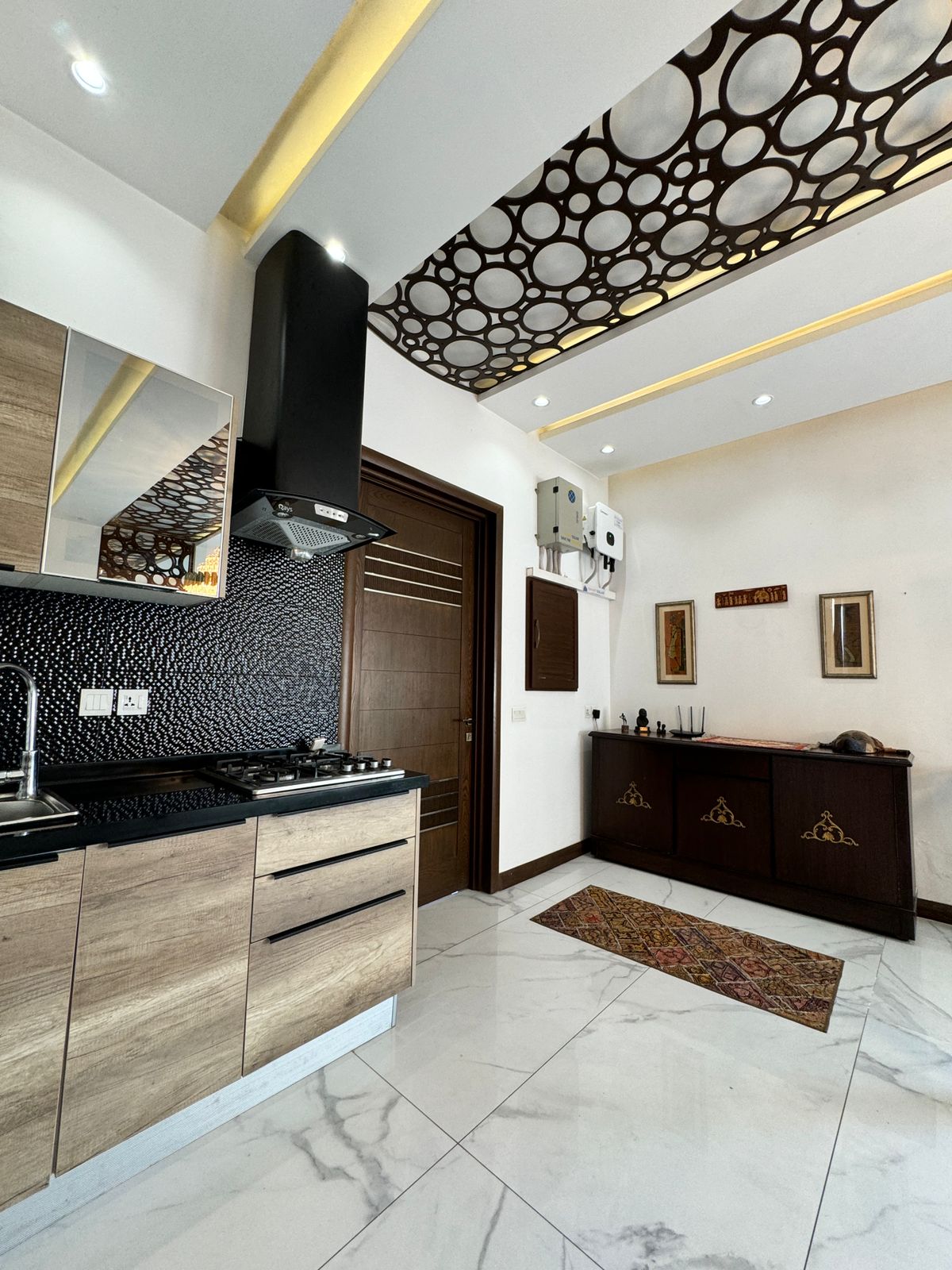 Pre-owned 1 Kanal House in Phase 6